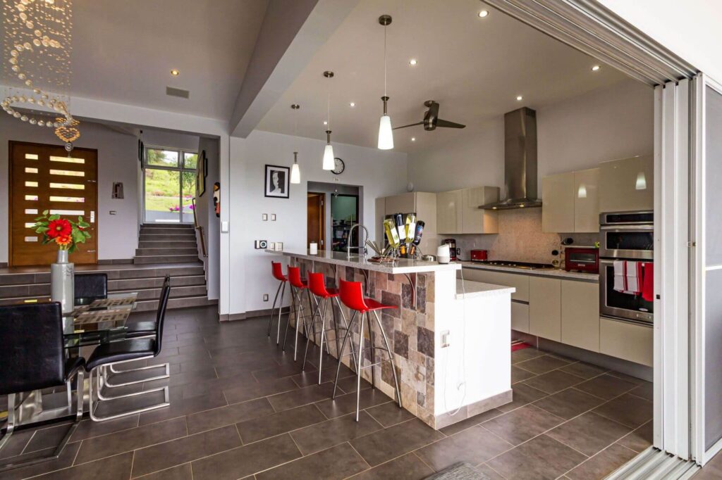 141 Moxon Ford, Liphook